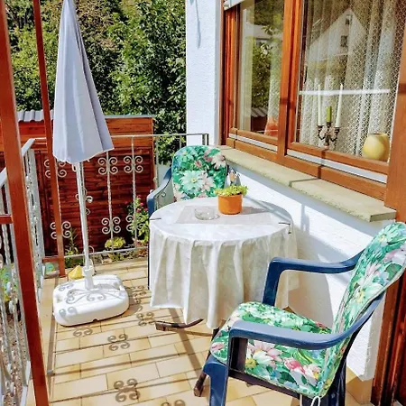 Ferienwohnung Huhn Kobern-Gondorf Exterior photo